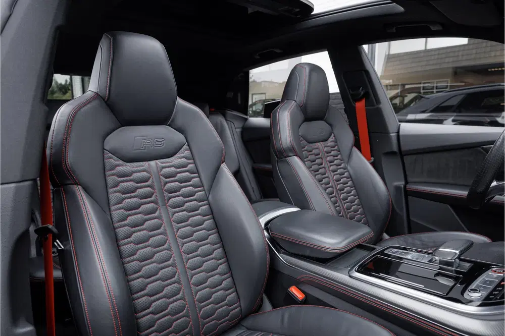 Audi RS Q8 4.0 TFSI Quattro Black Edition Pano uit 2020, foto 5