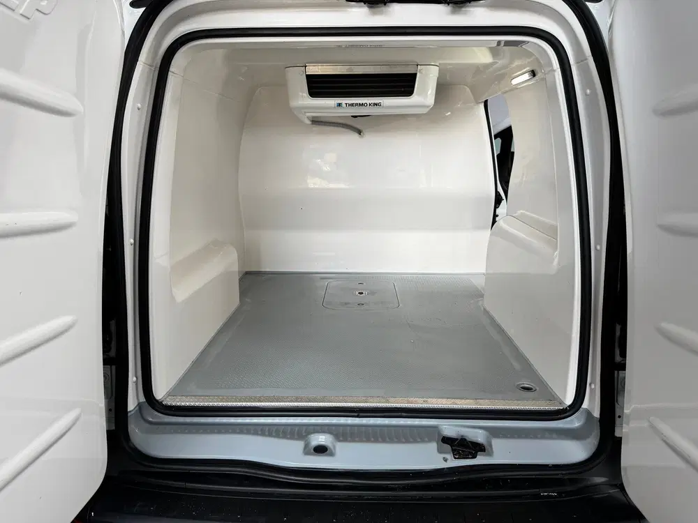 Renault Kangoo E-Tech 120 pk 44KWH Geisoleerde thermo kin uit 2024, foto 13