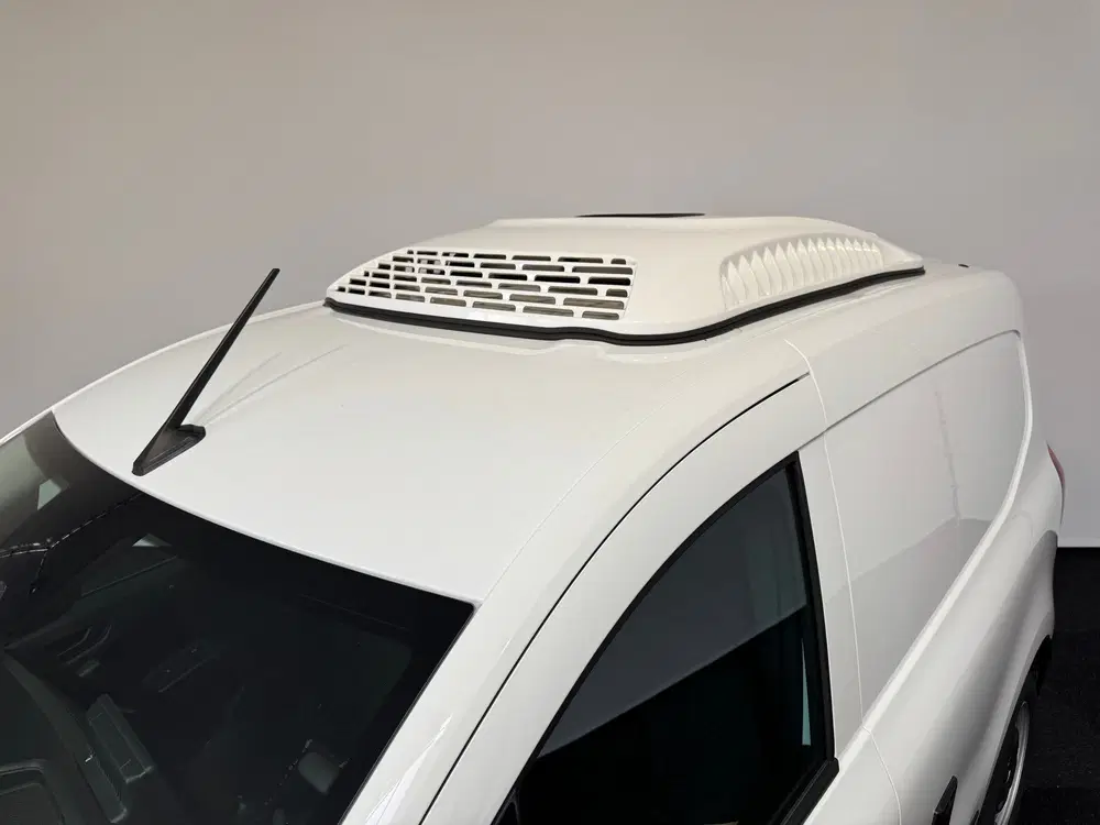 Renault Kangoo E-Tech 120 pk 44KWH Geisoleerde thermo kin uit 2024, foto 9