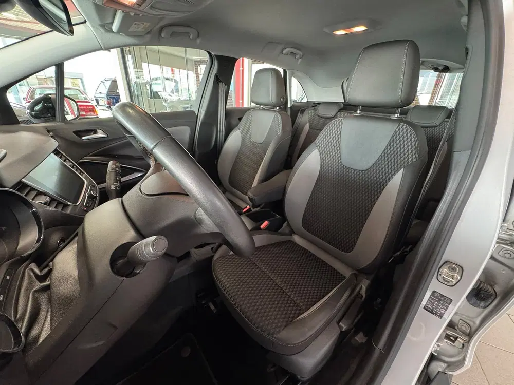 Opel Crossland 1.2 Turbo Innovation*Trekhaak*Camera*PDC V uit 2019, foto 14