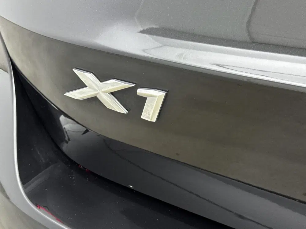 BMW X1 sDrive20i Automaat uit 2023, foto 14