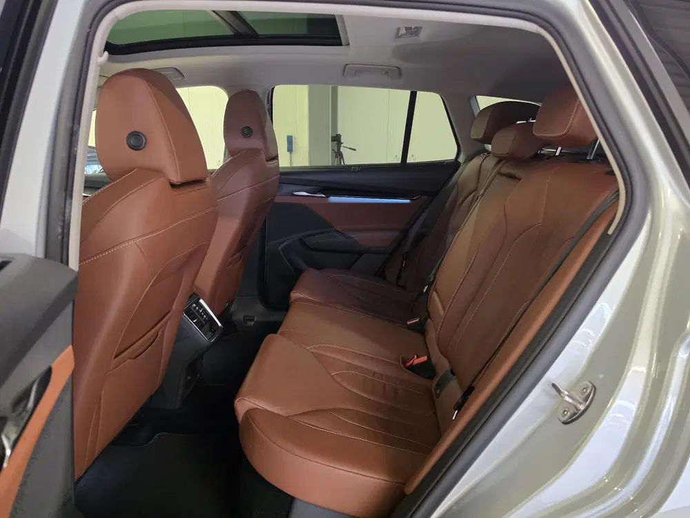 Skoda Enyaq 80 uit 2021, foto 8