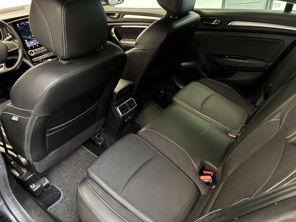 Renault Megane Mégane Estate 1.3 TCe 140 Techno uit 2023, foto 15