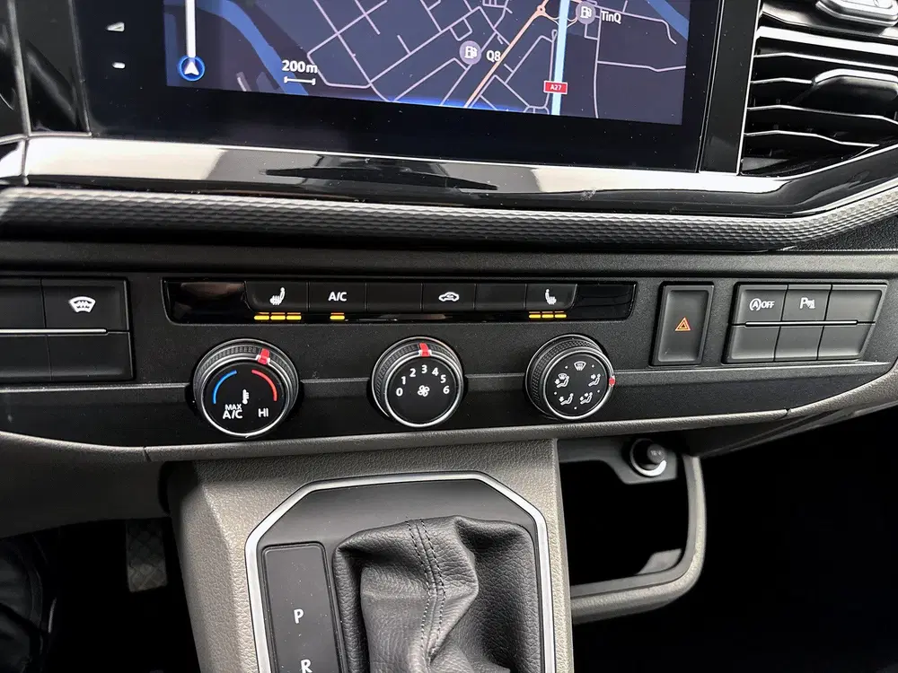 Volkswagen Transporter 2.0 TDI L2 30 DC Bulli *Edition* Lede uit 2022, foto 13