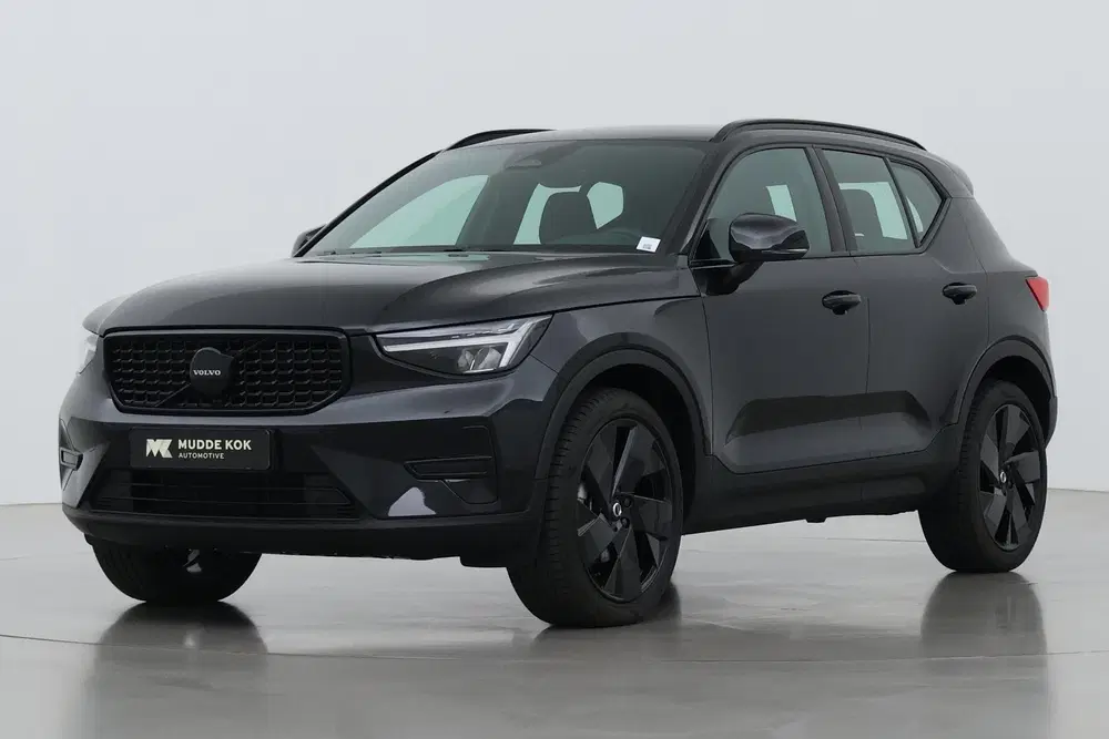 Volvo XC40 B3 Plus Black Edition uit 2025, foto 8
