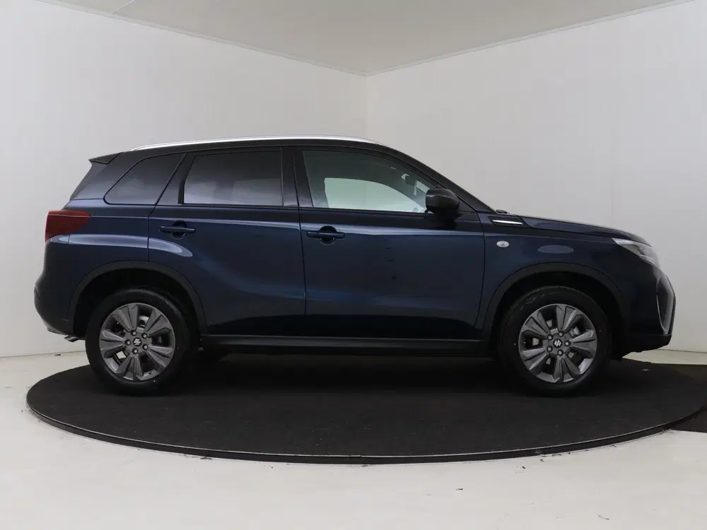 Suzuki Vitara 1.4 Boosterjet Smart Hybrid Select Automaa uit 2026, foto 14