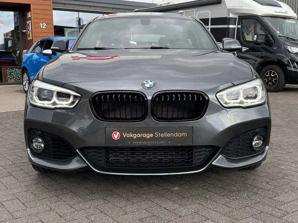 BMW 1-serie 118i M-Sport High Executive uit 2020, foto 5