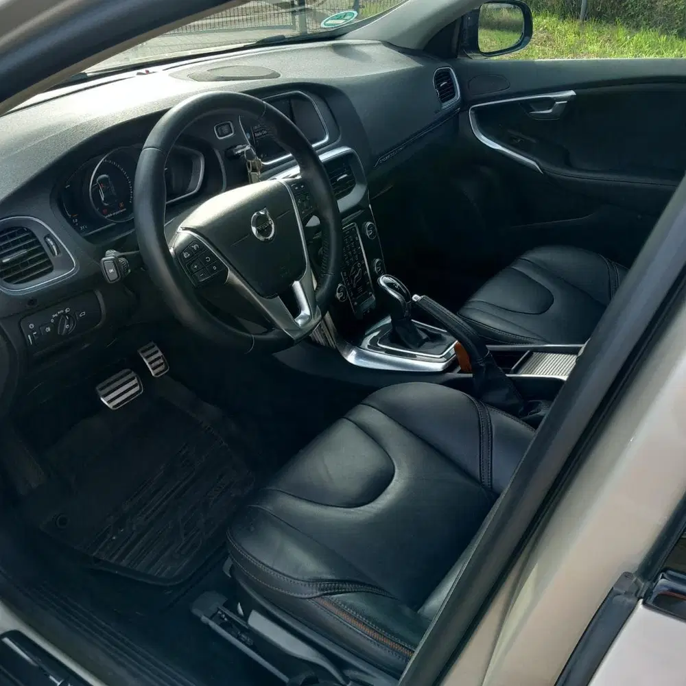 Volvo V40 Cross Country 1.5 T3 Polar+ Luxury uit 2019, foto 6