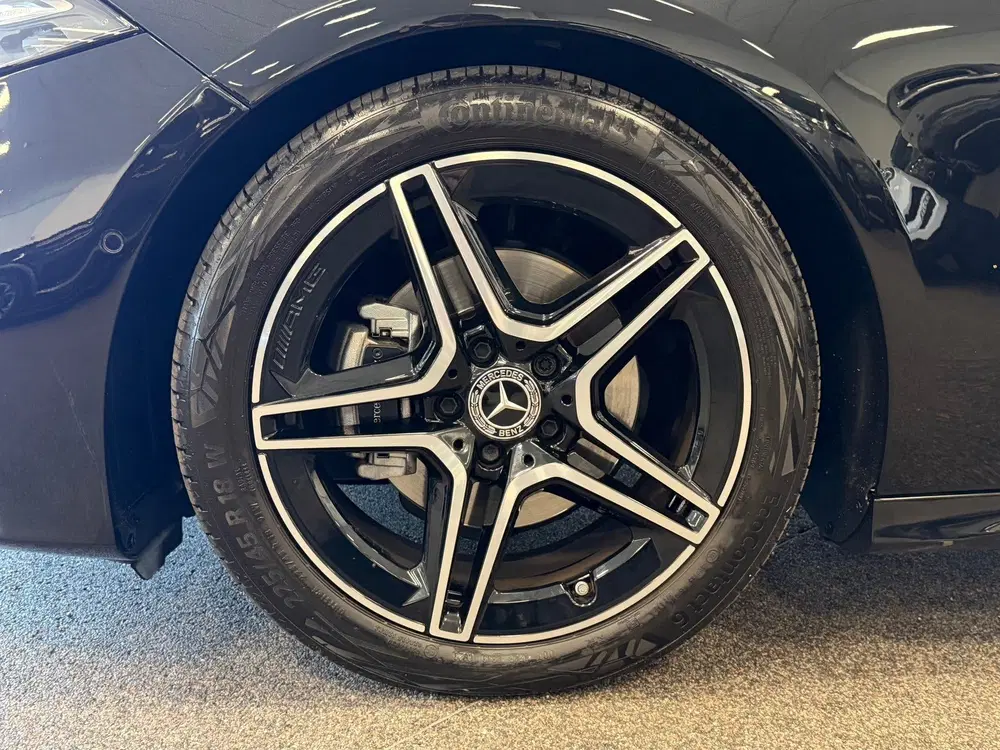 Mercedes-Benz A-Klasse 200 AMG LINE uit 2023, foto 8