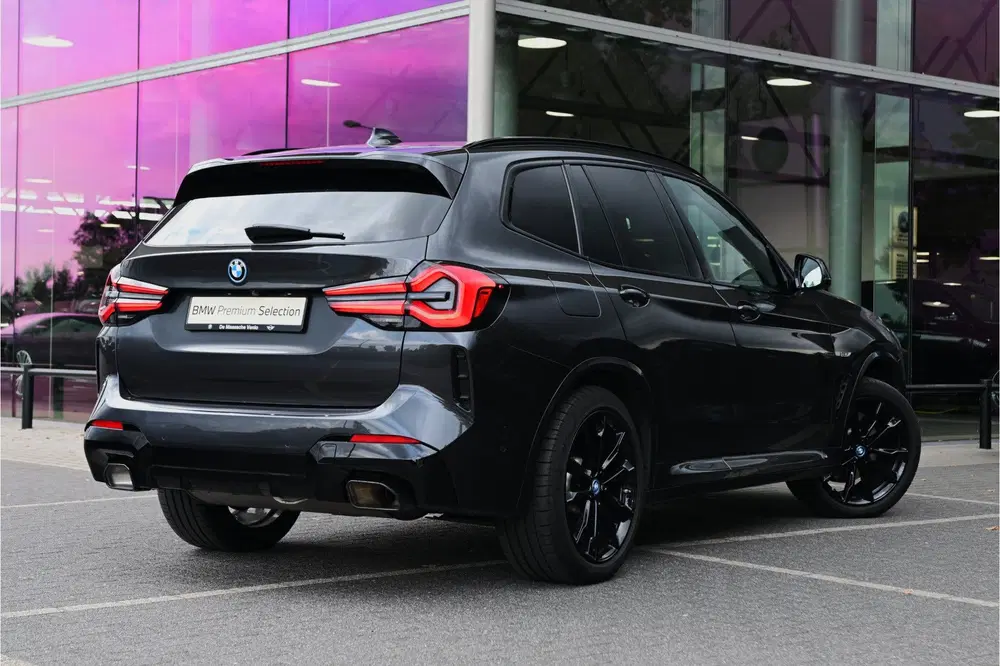 BMW X3 xDrive30e M Sport Automaat uit 2022, foto 2