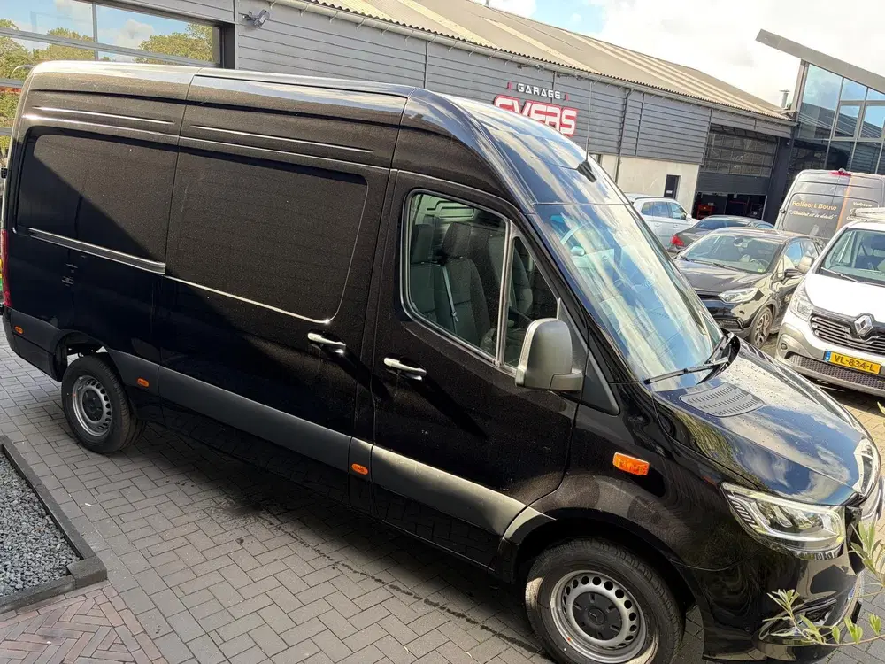 Mercedes-Benz Sprinter 317 1.9 CDI L2H2 RWD LED uit 2024, foto 5
