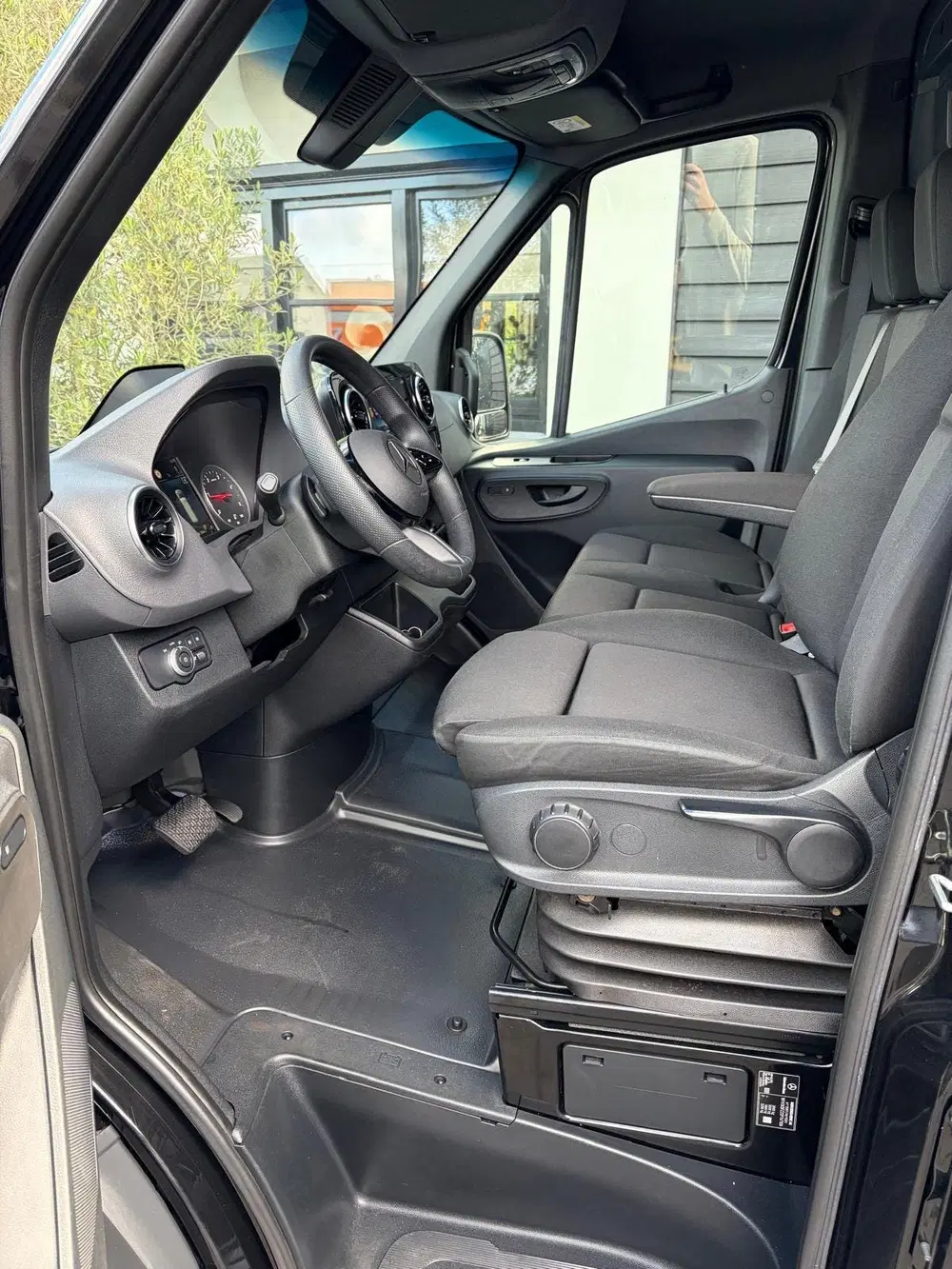 Mercedes-Benz Sprinter 317 1.9 CDI L2H2 RWD LED uit 2024, foto 7