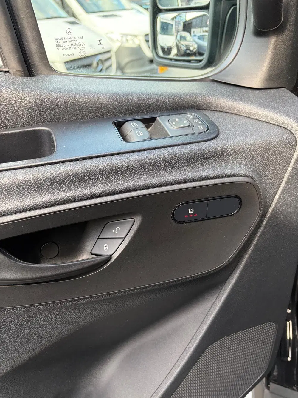 Mercedes-Benz Sprinter 317 1.9 CDI L2H2 RWD LED uit 2024, foto 9