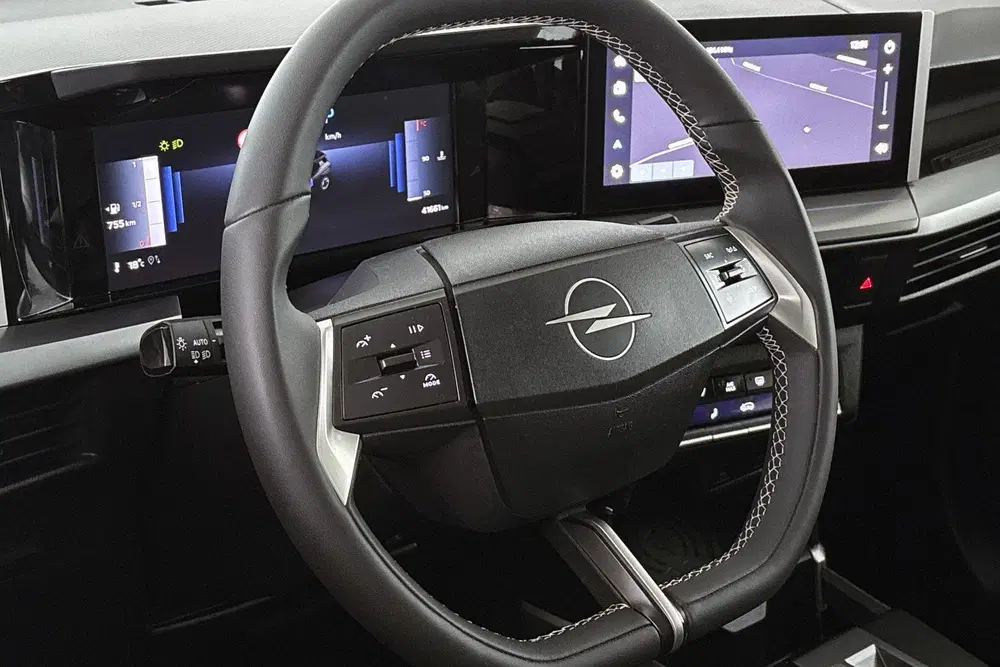 Opel Frontera 1.2 Turbo Hybrid GS 7 Zits Apple CarPlay A uit 2025, foto 12