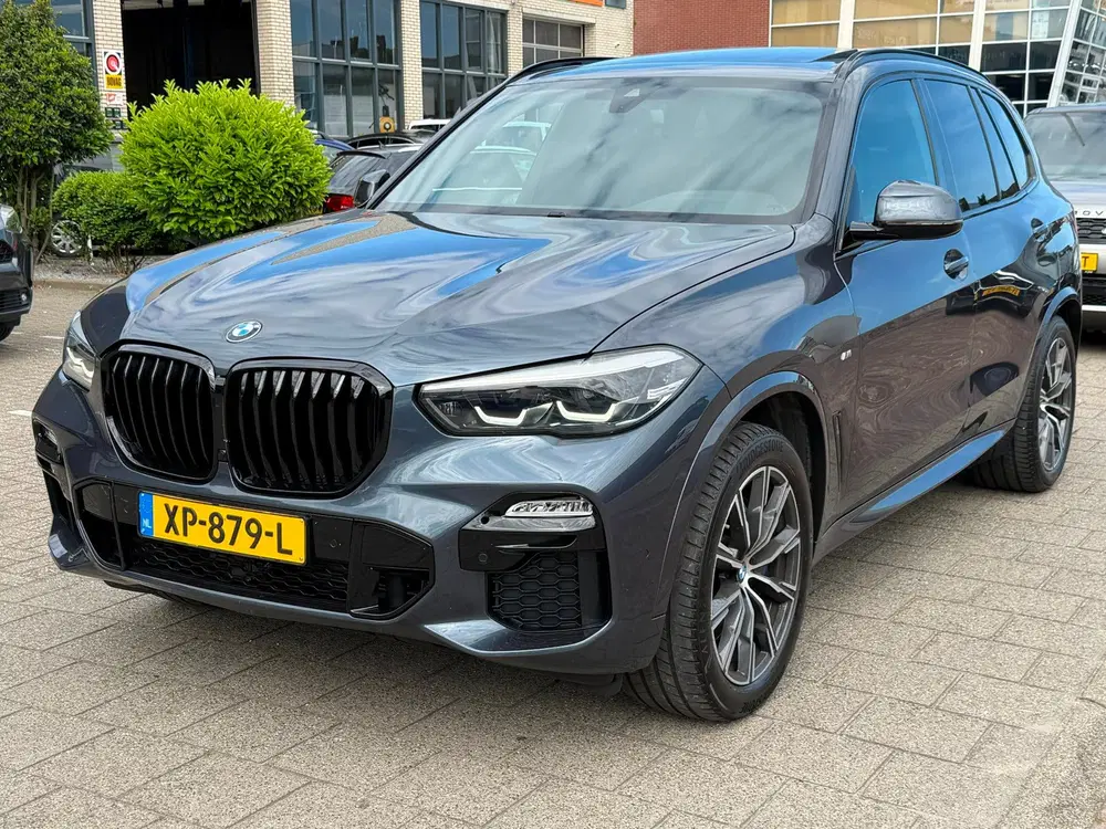 BMW X5 XDrive40i High Executive M-PAKKET l LUCHTV uit 2019, foto 10