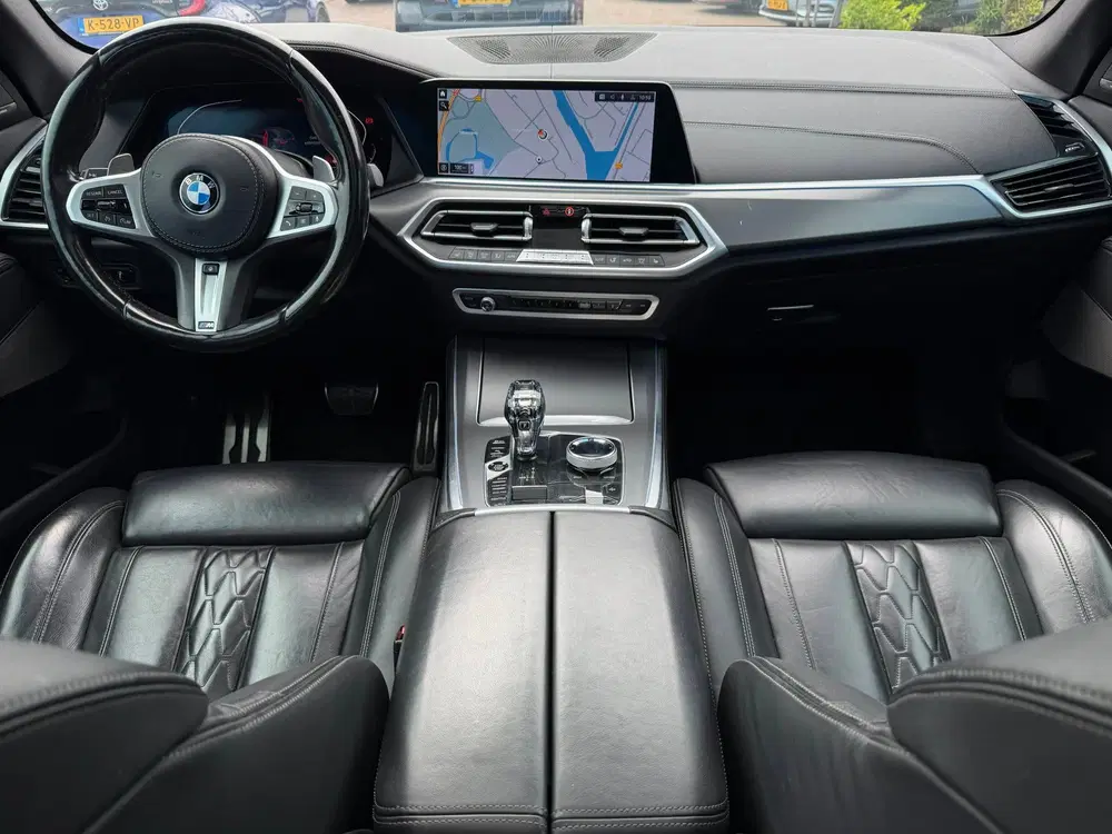 BMW X5 XDrive40i High Executive M-PAKKET l LUCHTV uit 2019, foto 4
