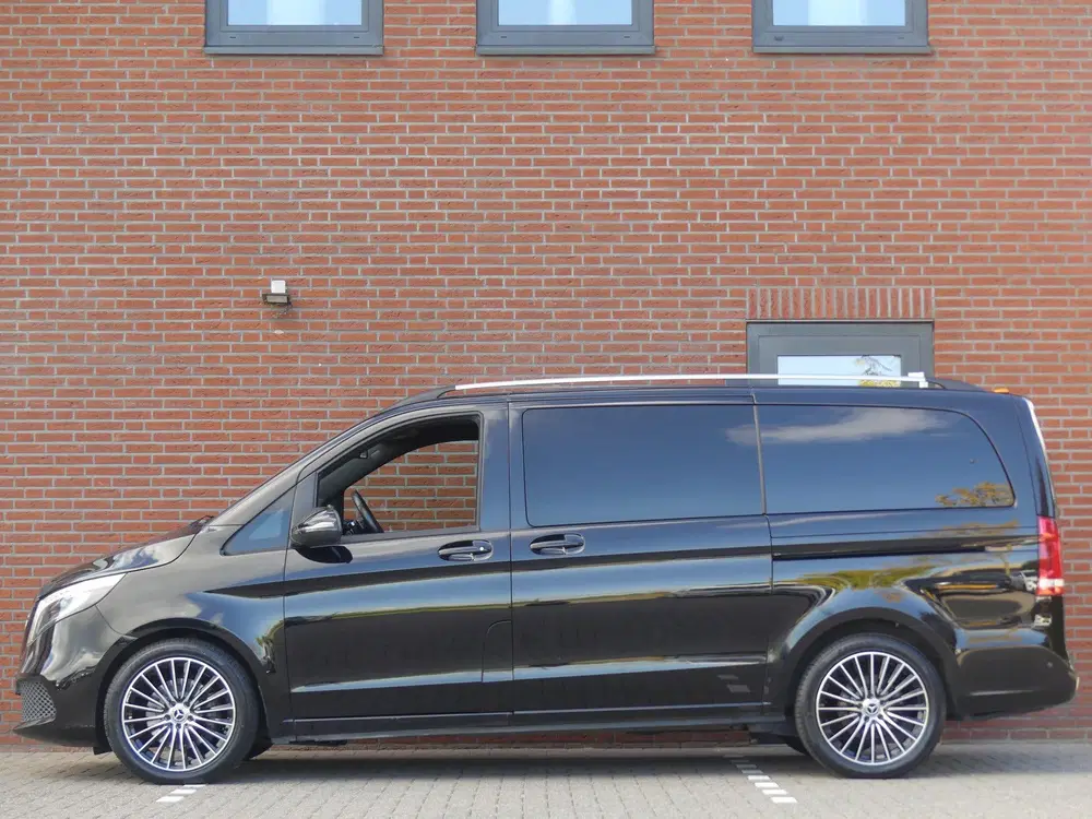 Mercedes-Benz V-Klasse 220d Lang Dubbel Cabine Panoramadak uit 2020, foto 3