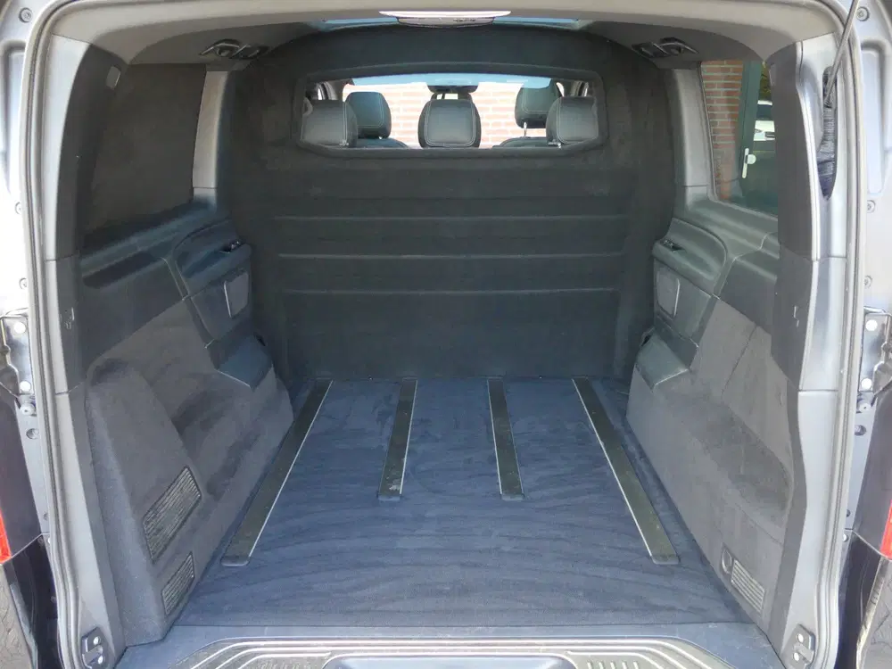 Mercedes-Benz V-Klasse 220d Lang Dubbel Cabine Panoramadak uit 2020, foto 8