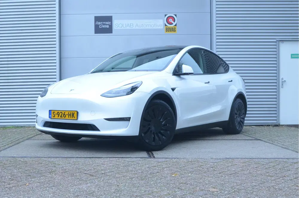 Tesla Model Y Long Range AWD 75 kWh AutoPilot3.0 Ryzen uit 2023