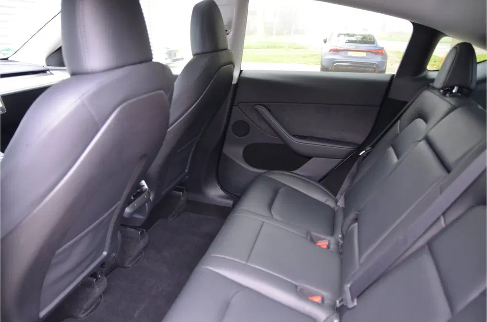 Tesla Model Y Long Range AWD 75 kWh AutoPilot3.0 Ryzen uit 2023, foto 14