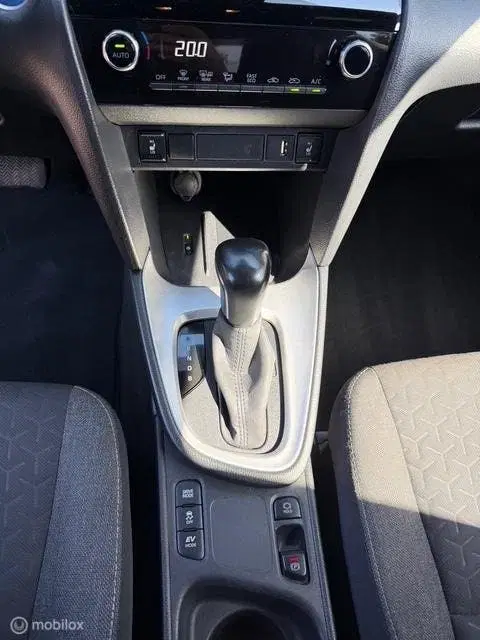 Toyota Yaris Cross Hybrid 2023 uit 2023, foto 15