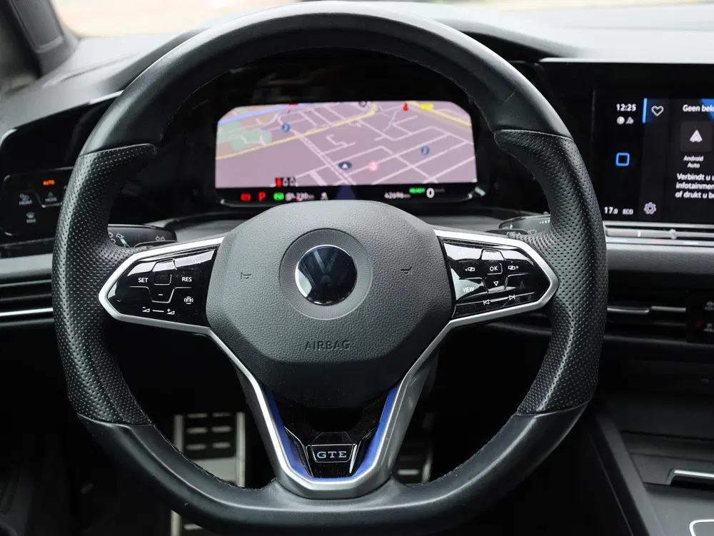 Volkswagen Golf GTE 1.4 eHybrid 245PK uit 2022, foto 8
