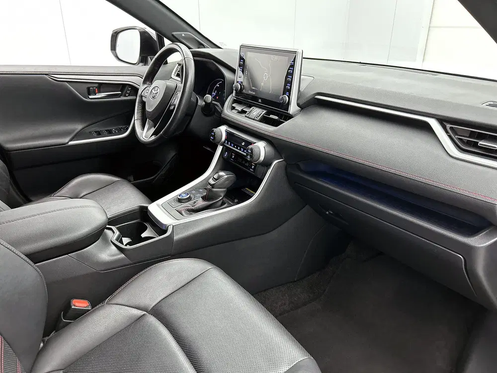 Toyota RAV 4 2.5 Plug-in Hybrid AWD Bi-Tone Plus uit 2021, foto 6
