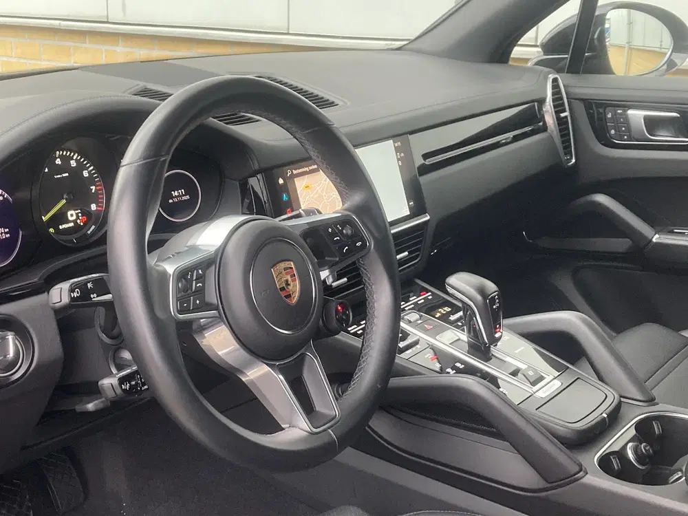 Porsche Cayenne 3.0 E-Hybrid 340KW met Panoramadak uit 2023, foto 15