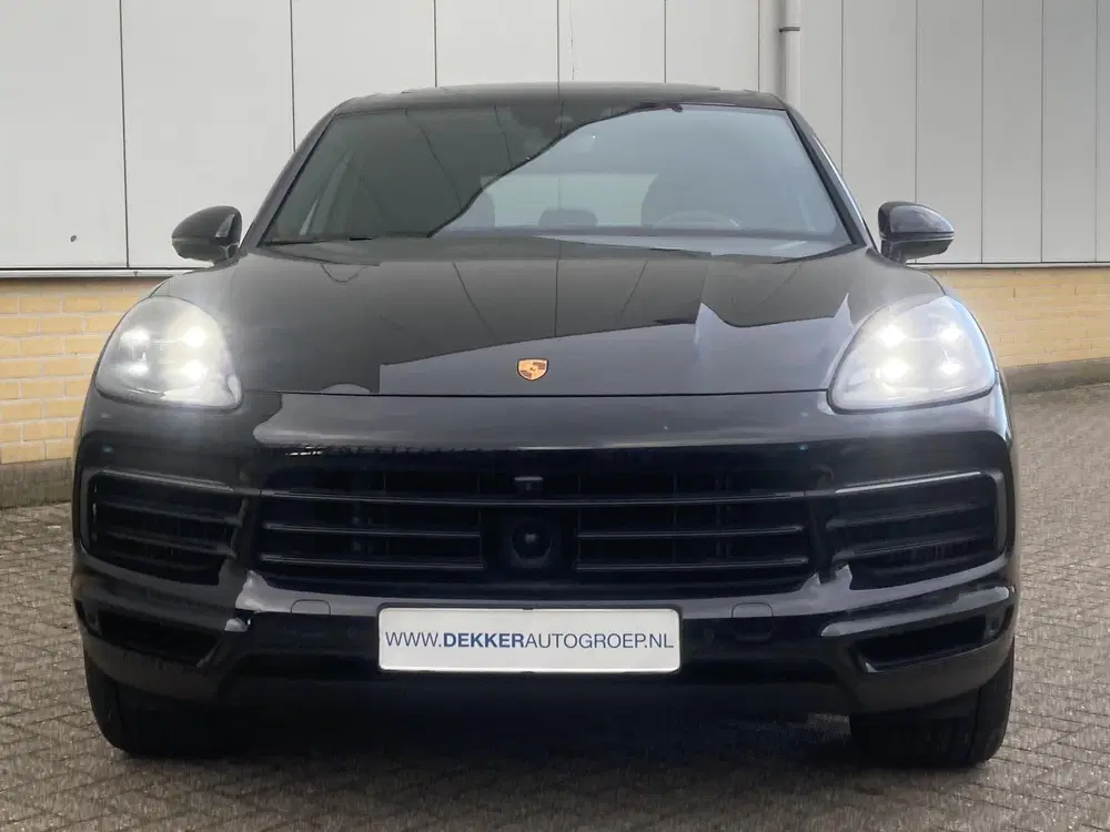 Porsche Cayenne 3.0 E-Hybrid 340KW met Panoramadak uit 2023, foto 4