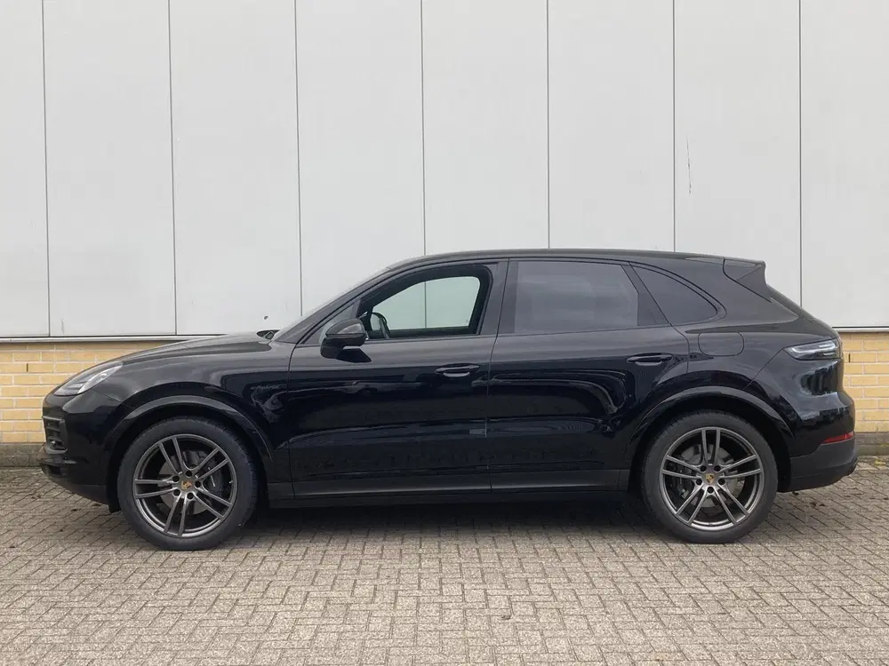 Porsche Cayenne 3.0 E-Hybrid 340KW met Panoramadak uit 2023, foto 8