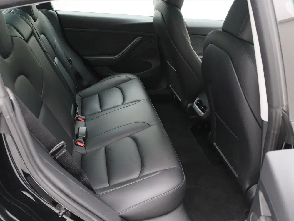 Tesla Model 3 Standard RWD Plus UPGRADE 94.6% SoH [ LFP uit 2023, foto 15