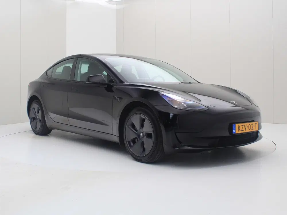 Tesla Model 3 Standard RWD Plus UPGRADE 94.6% SoH [ LFP uit 2023, foto 5