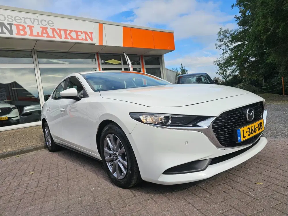 Mazda 3 2.0 e-SkyActiv-G M Hybrid Comfort BJ.2021 uit 2021, foto 3