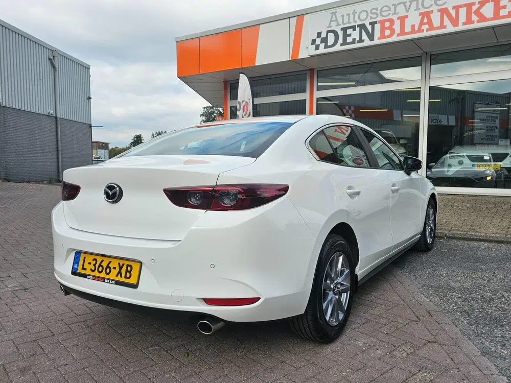 Mazda 3 2.0 e-SkyActiv-G M Hybrid Comfort BJ.2021 uit 2021, foto 8