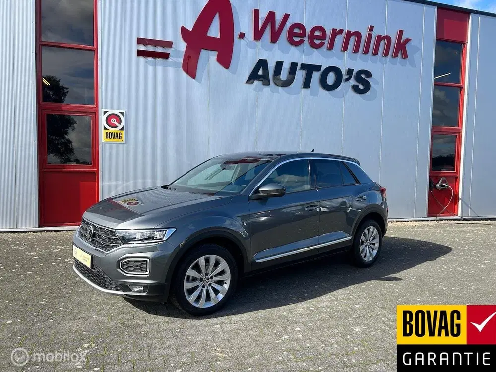 Volkswagen T-Roc 1.5 TSI Sport Business IQ drive Aut. Trekh uit 2022, foto 3
