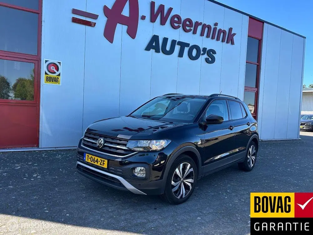 Volkswagen T-Cross 1.0 TSI Life uit 2023
