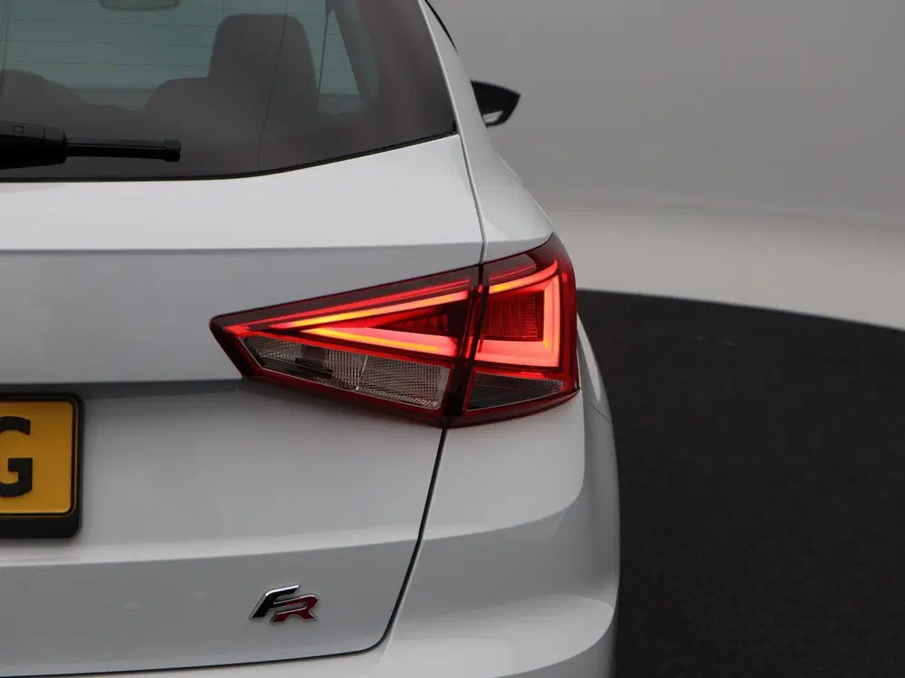 SEAT Arona 1.0 TSi FR Business Intense uit 2019, foto 14