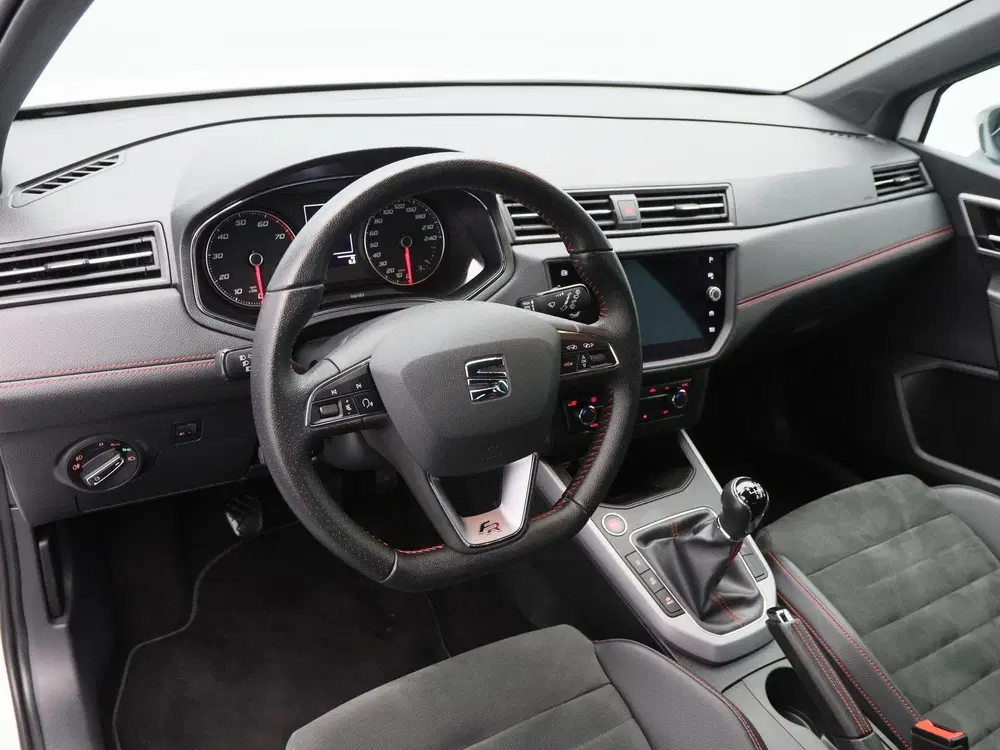 SEAT Arona 1.0 TSi FR Business Intense uit 2019, foto 3