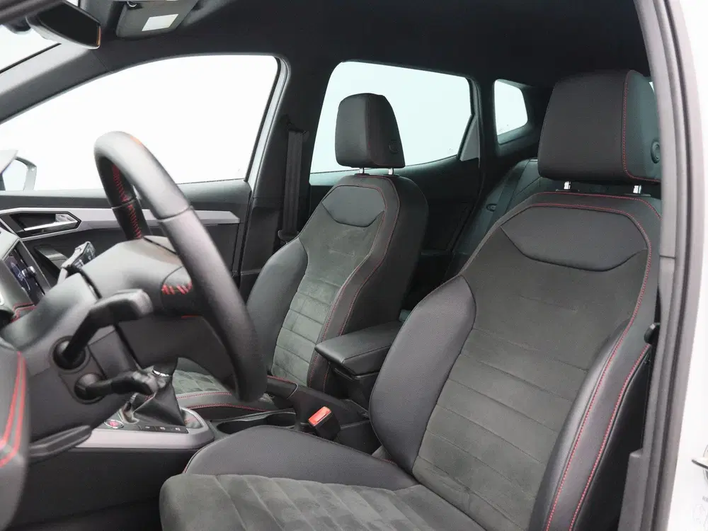 SEAT Arona 1.0 TSi FR Business Intense uit 2019, foto 5