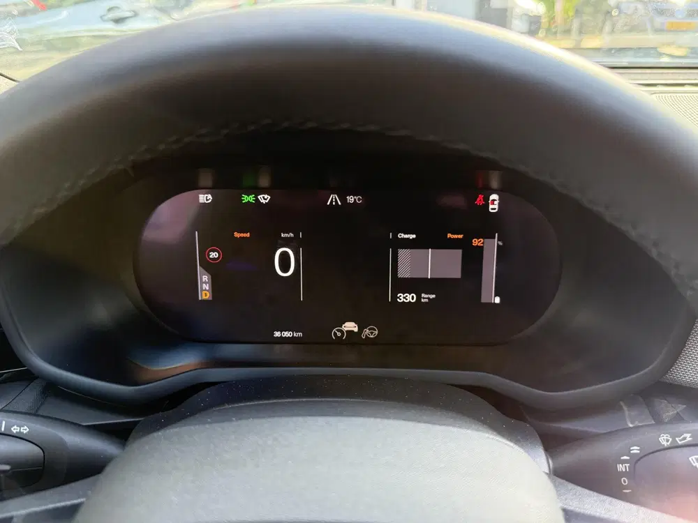 Polestar 2 Standard Range Single Motor 69 kWh uit 2023, foto 10