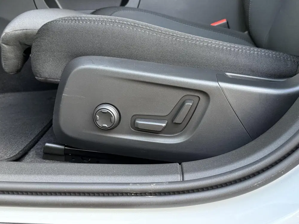 Polestar 2 Standard Range Single Motor 69 kWh uit 2023, foto 12
