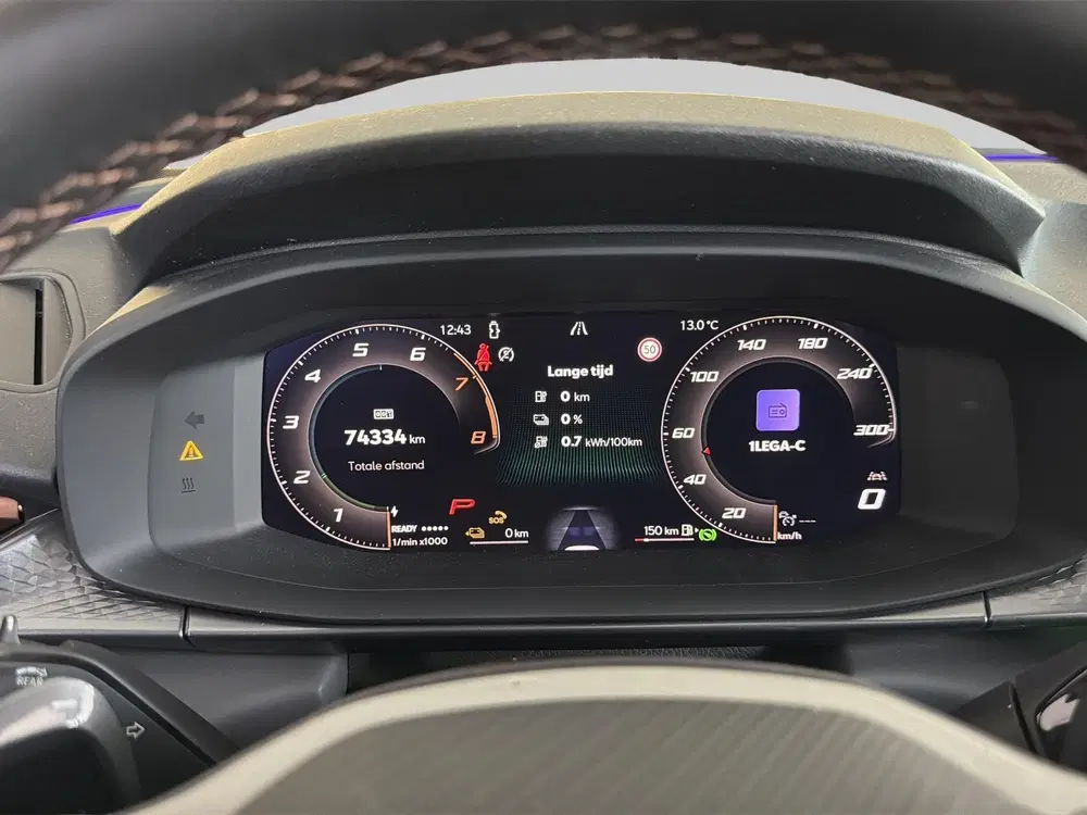 Cupra Terramar 1.5 TSI PHEV 272PK PERFORMANCE PANO TREKHA uit 2025, foto 11