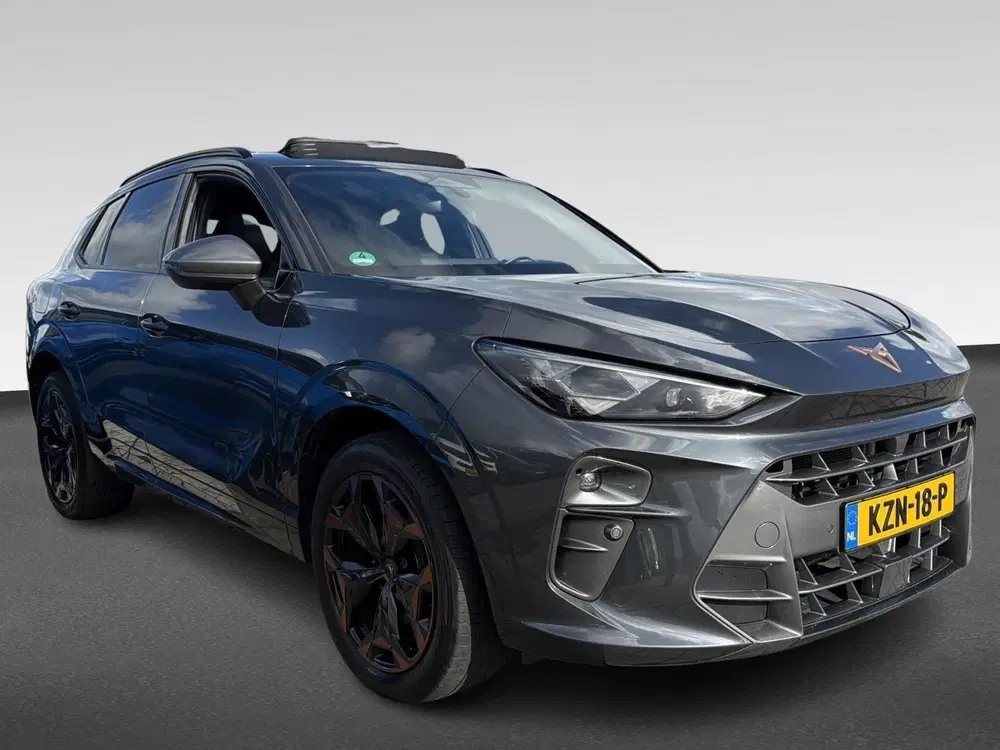 Cupra Terramar 1.5 TSI PHEV 272PK PERFORMANCE PANO TREKHA uit 2025, foto 5