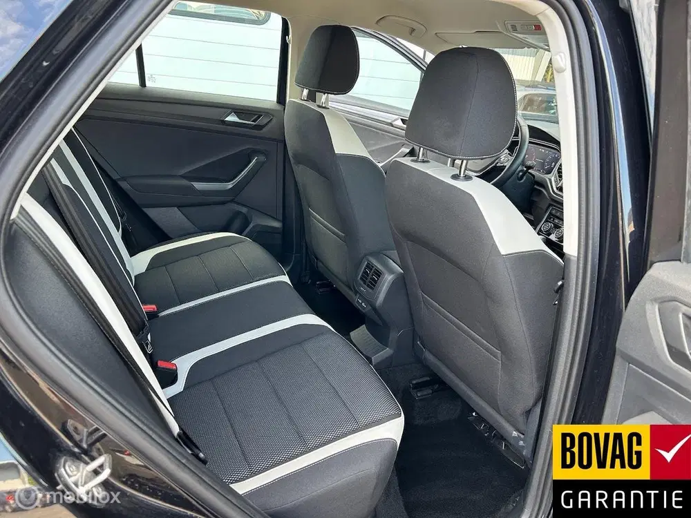 Volkswagen T-Roc 1.5 TSI Sport Business Carplay elec a. kle uit 2021, foto 15