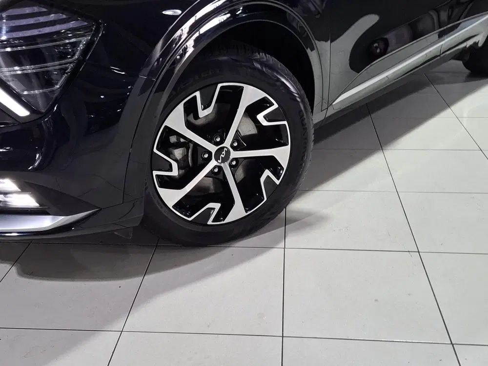 Kia Sportage 1.6 T-GDi Hybrid DynamicPlusLine Stoel en uit 2024, foto 2