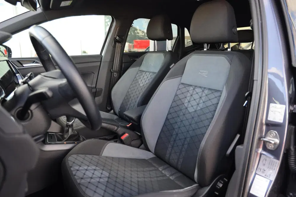 Volkswagen Polo 1.0 TSI R-Line Business uit 2022, foto 6