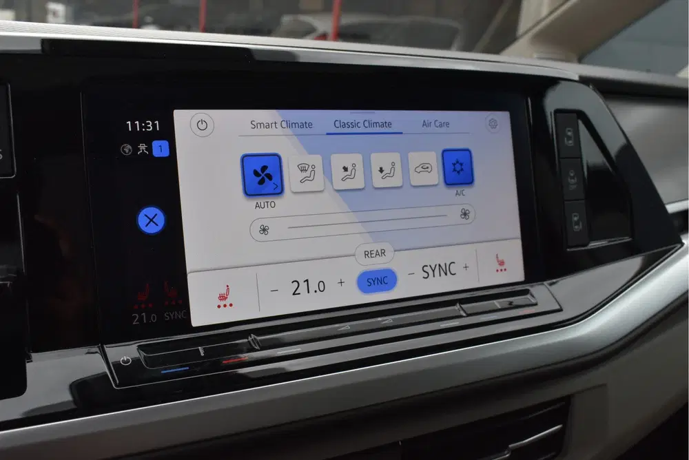 Volkswagen Multivan 1.4 eHybrid L1H1 Life Business Stoel uit 2022, foto 13
