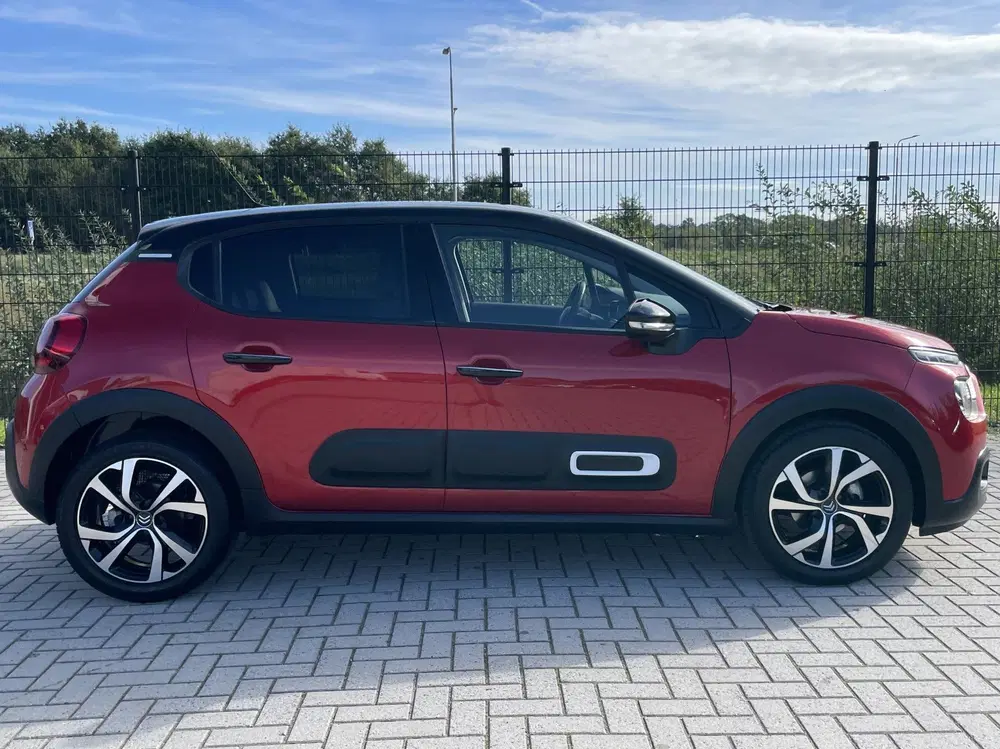 Citroën C3 Citroen C3 1.2 PureTech Shine uit 2021, foto 6