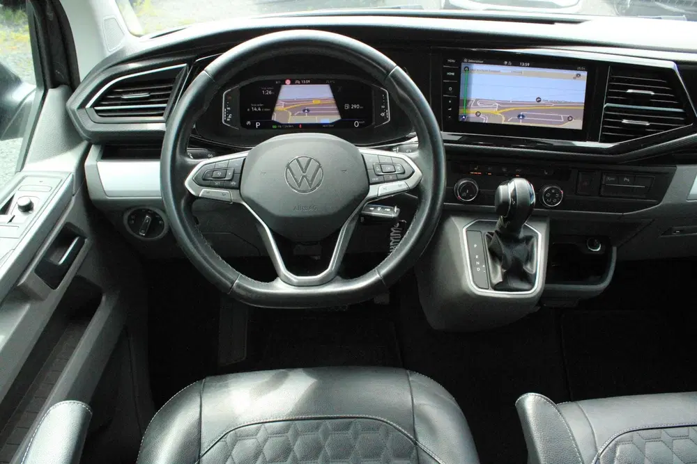 Volkswagen Transporter 2.0 TDI L2H1 30 DC Bulli 75-edition uit 2024, foto 11