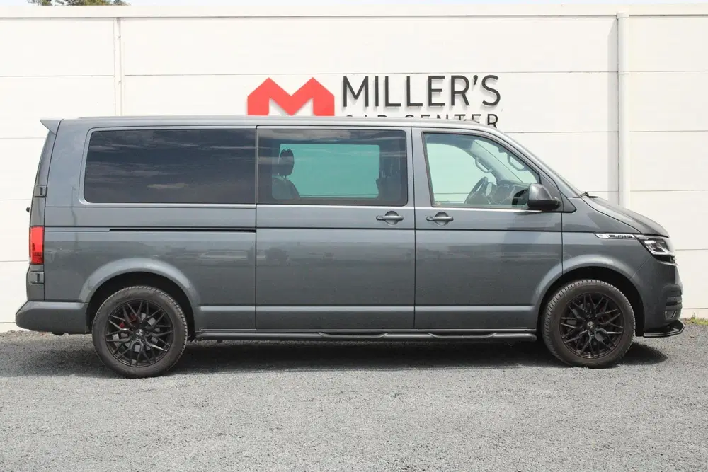Volkswagen Transporter 2.0 TDI L2H1 30 DC Bulli 75-edition uit 2024, foto 5